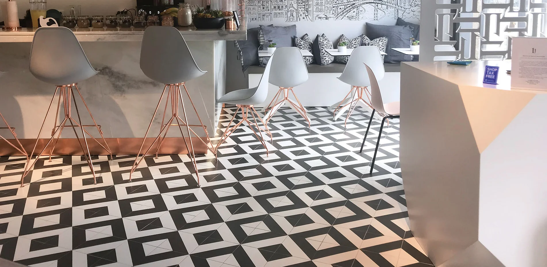 DECOR DIAGO NOIR 20X20