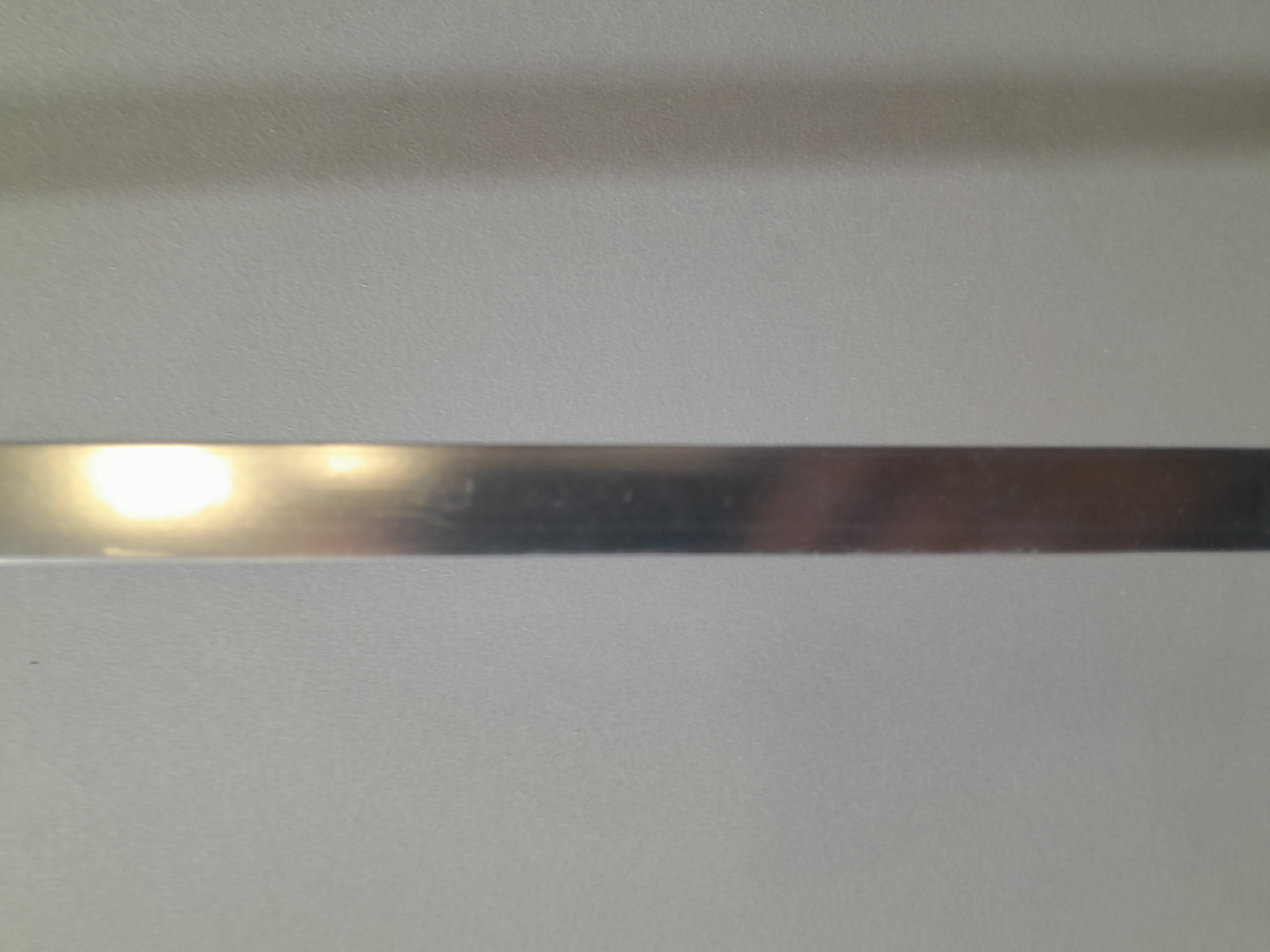 BAGUETTE DE FINITION  12 MM DROITE ALU COULEUR ALU BRILLANT
