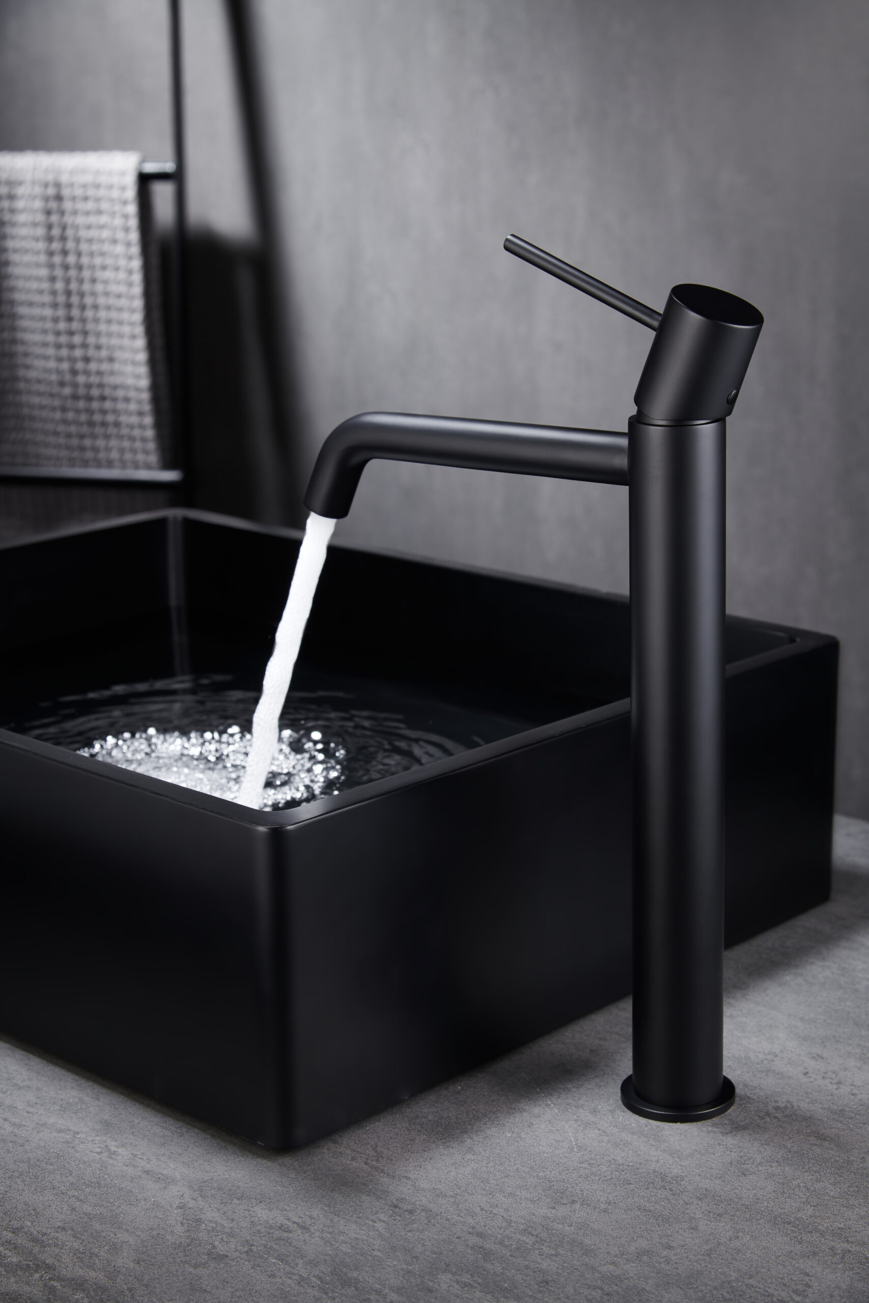 MITIGEUR MONOCOMMANDE BEC HAUT NOIR MAT BDM039-3NG