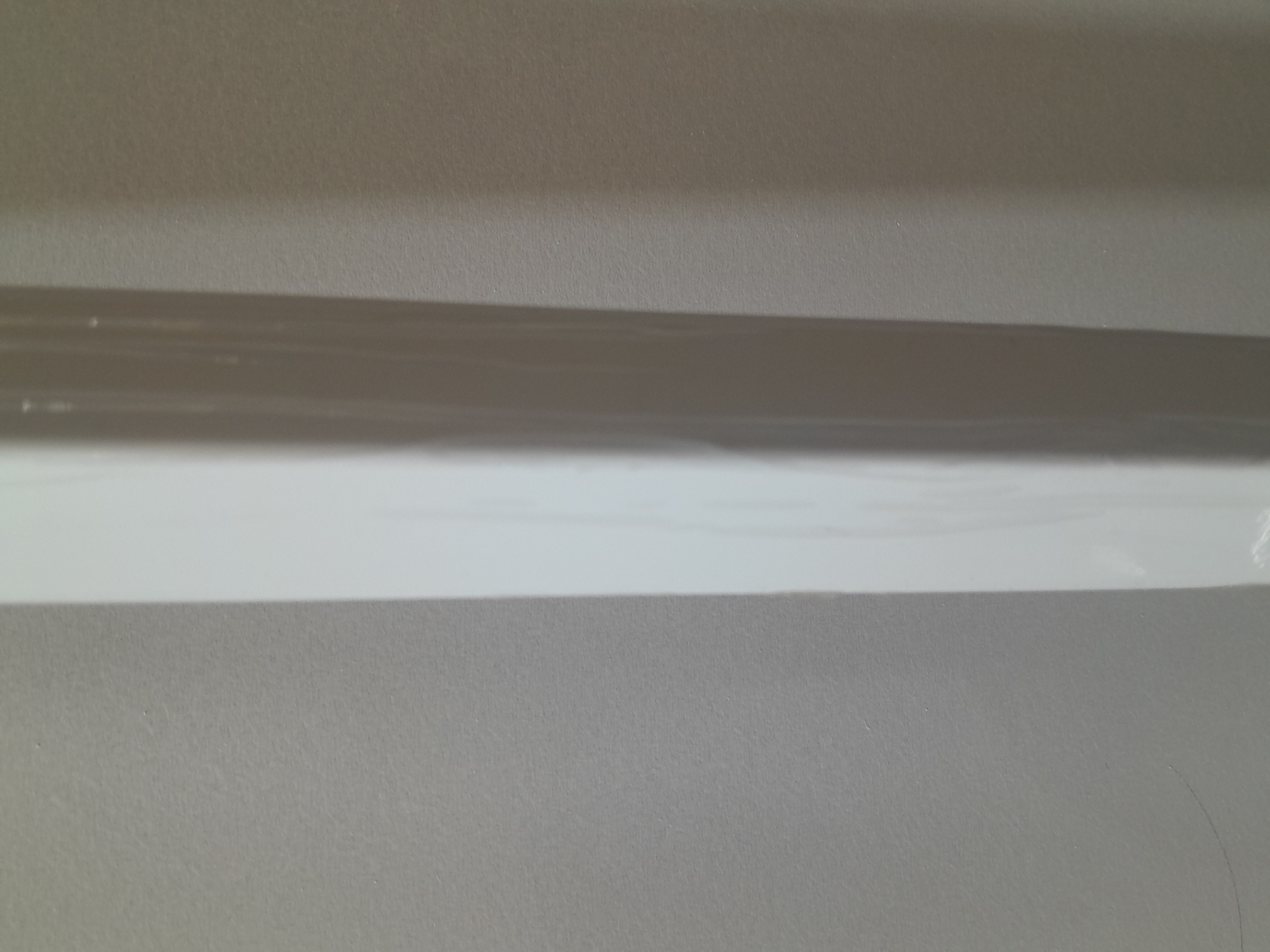 BAGUETTE DE FINITION CARRE ALU COULEUR BLANCHE 25 MM